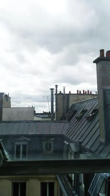 Studette Tout Equipee Pour 1 Pers- 8 Eme Arr Paris contacts